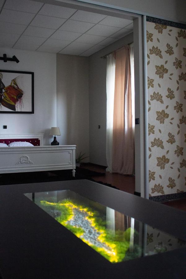 Yox Apartment 1 Oradea Exteriör bild