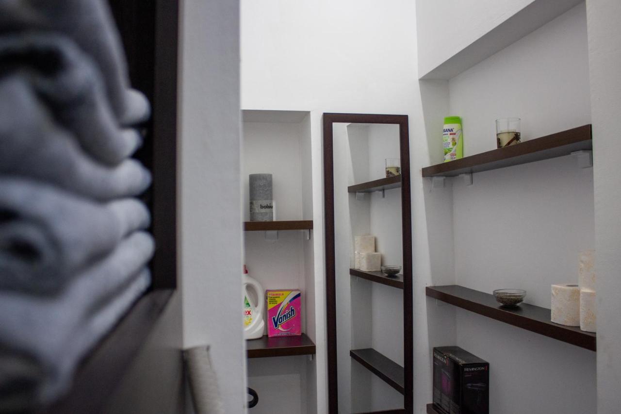 Yox Apartment 1 Oradea Exteriör bild